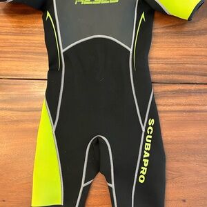 Kids Large Swim Wetsuit - Black and Yellow